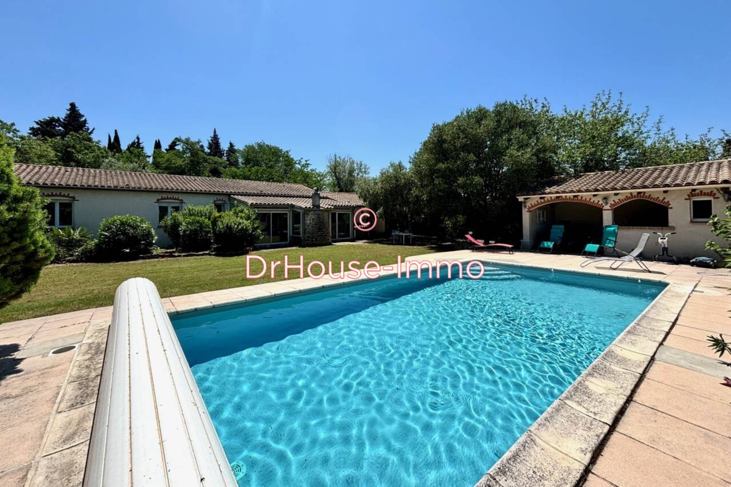 Maison 7 pièces de 175 m² - Carcassonne (11000)