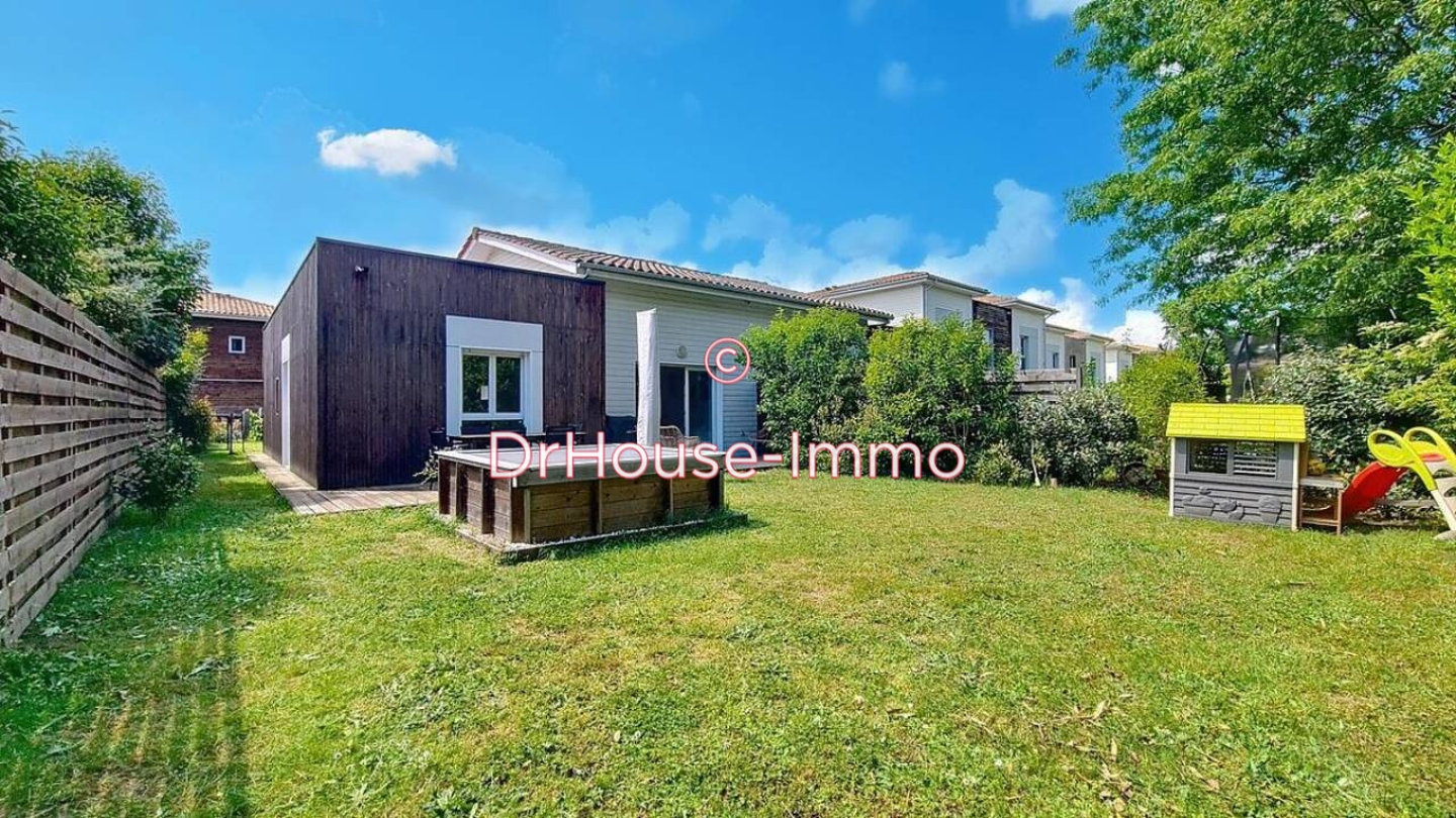 Maison 4 pièces de 84 m² - Canéjan (33610)
