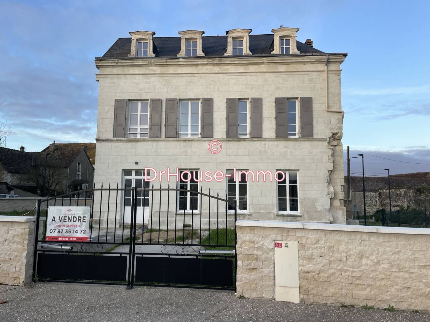 Maison 6 pièces de 110 m² - Coussay-les-Bois (86270)