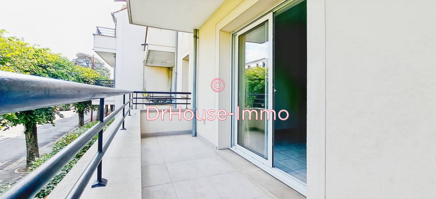 Appartement 2 pièces de 46 m² - Gretz-Armainvilliers (77220)