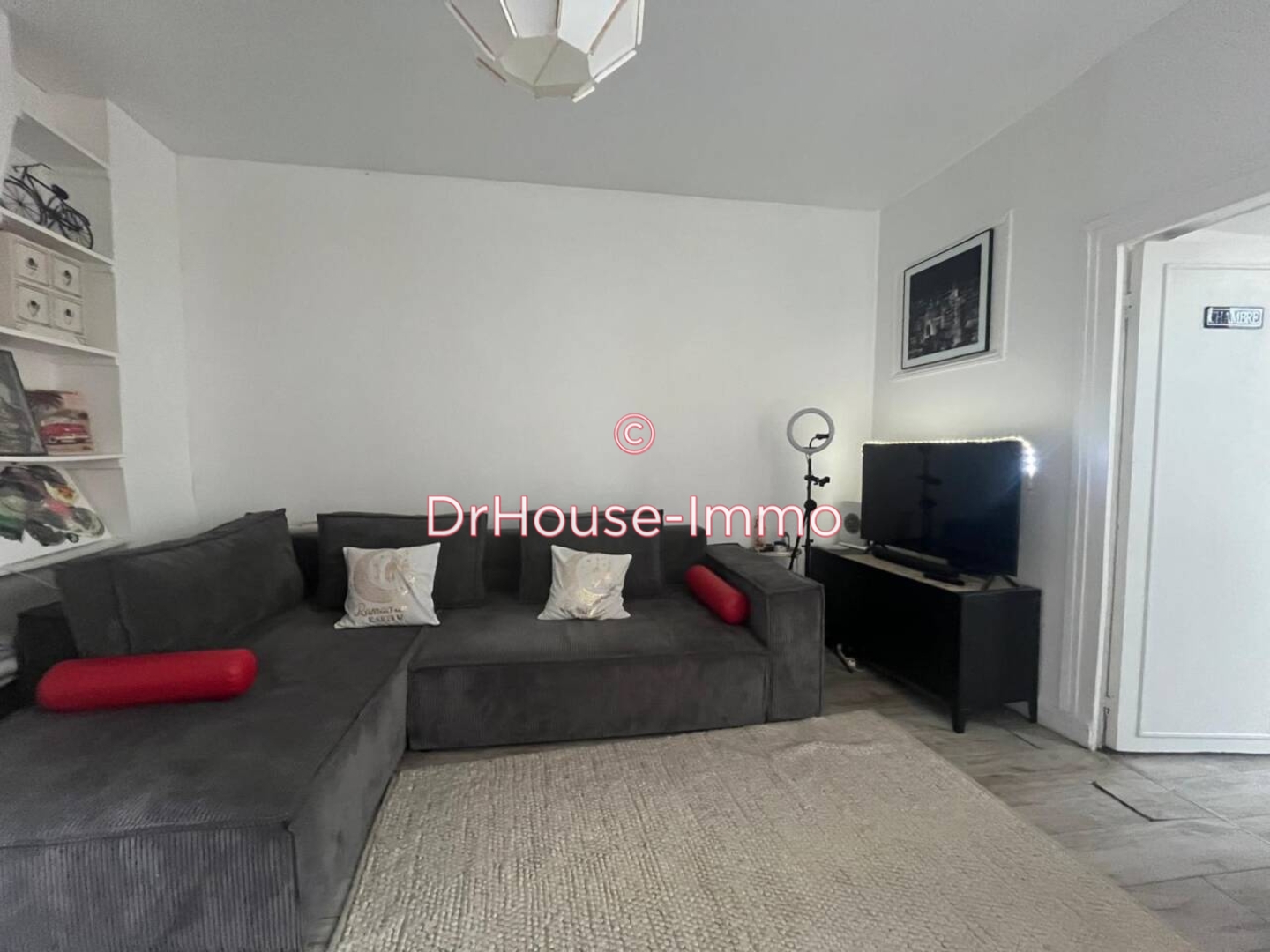 Appartement 2 pièces de 30 m² - Montreuil (93100)