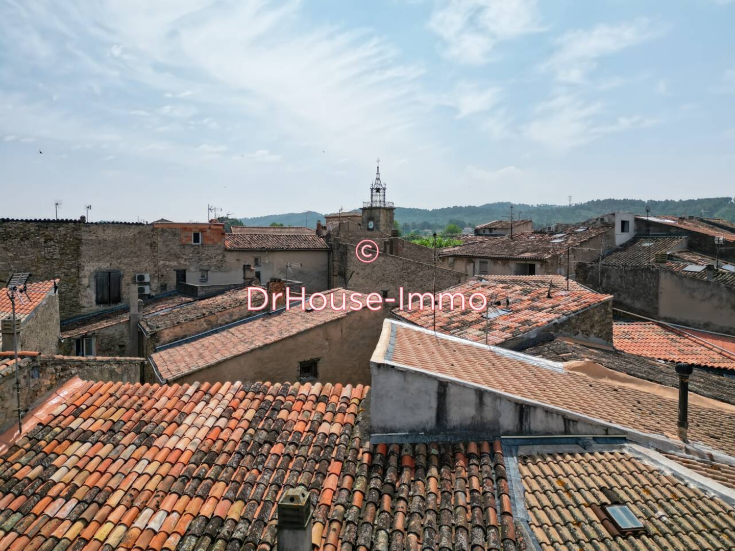 Maison 3 pièces de 130 m² - Le Val (83143)