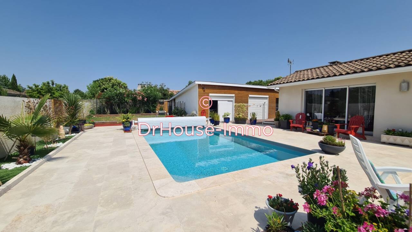 Maison 5 pièces de 150 m² - Saint-André-de-Cubzac (33240)