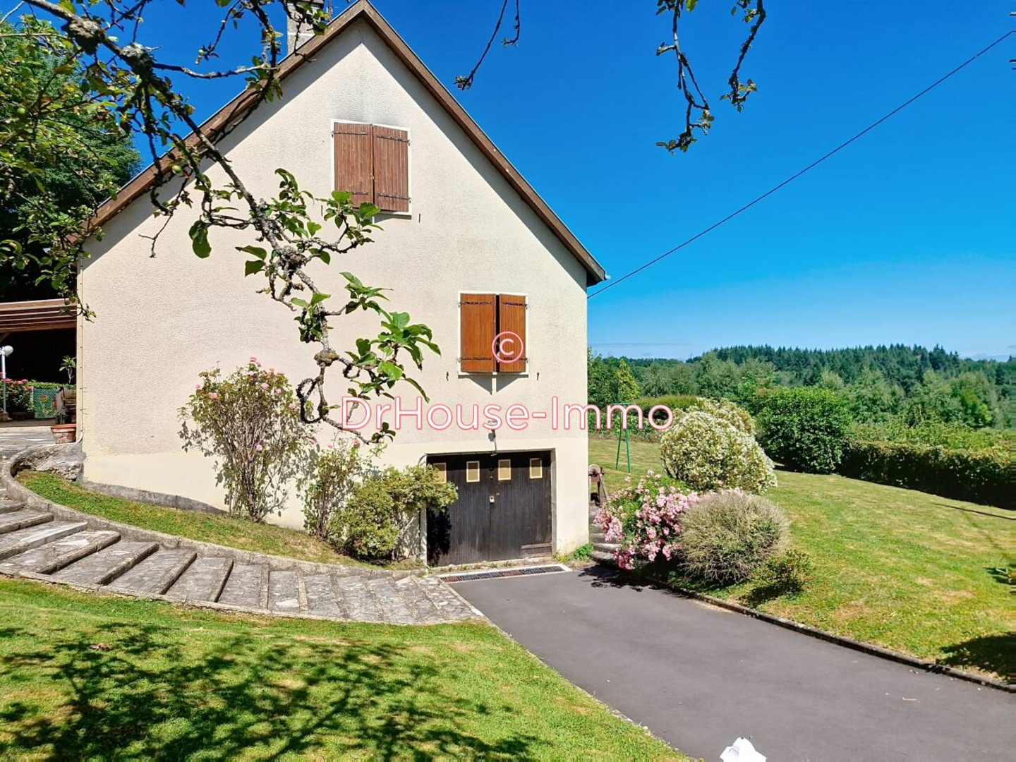 Maison 4 pièces de 107 m² - Lisieux (14100)