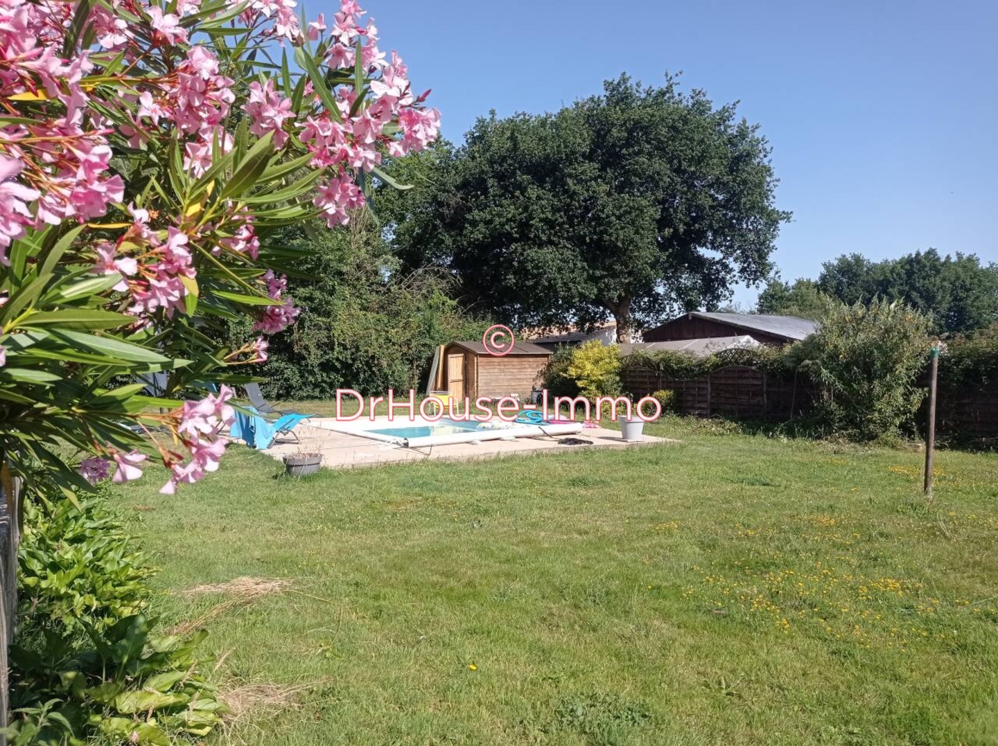 Maison 9 pièces de 150 m² - Saint-Maixent-sur-Vie (85220)