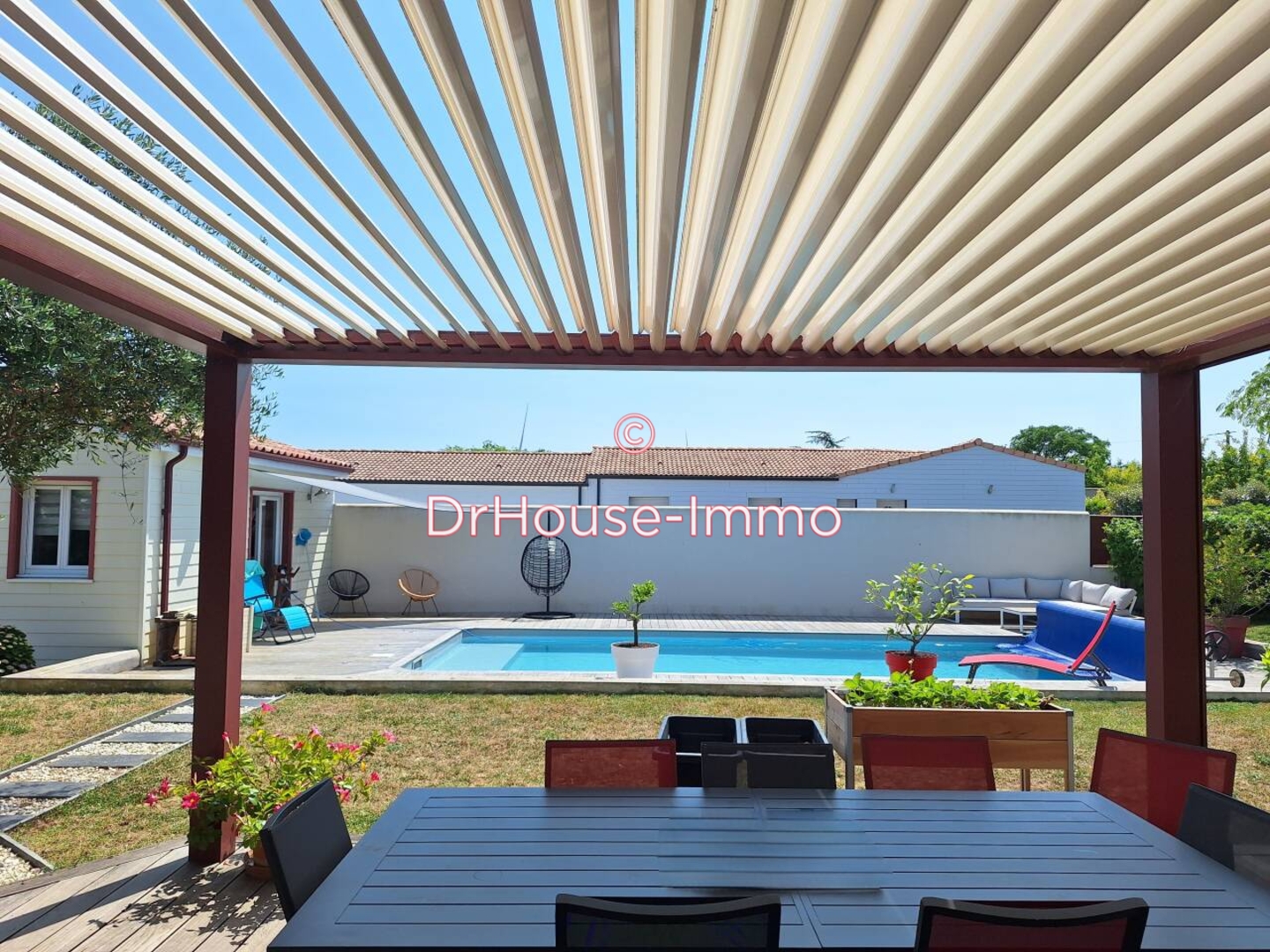 Maison 7 pièces de 156 m² - Andilly (17230)