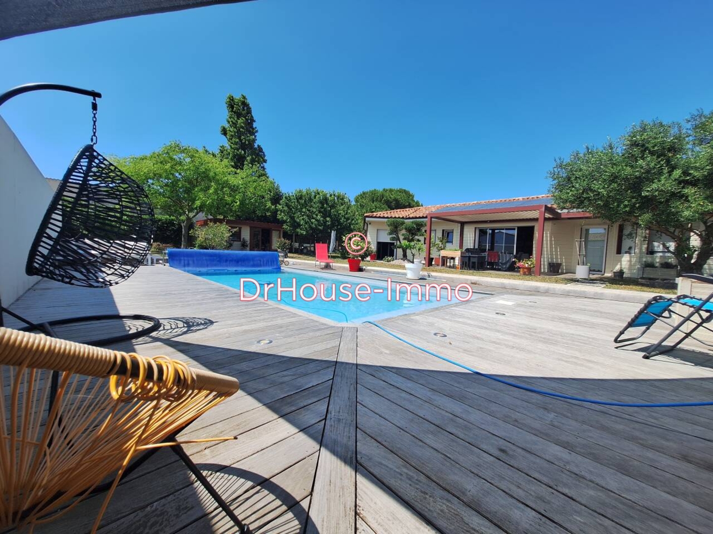 Maison 7 pièces de 156 m² - Andilly (17230)