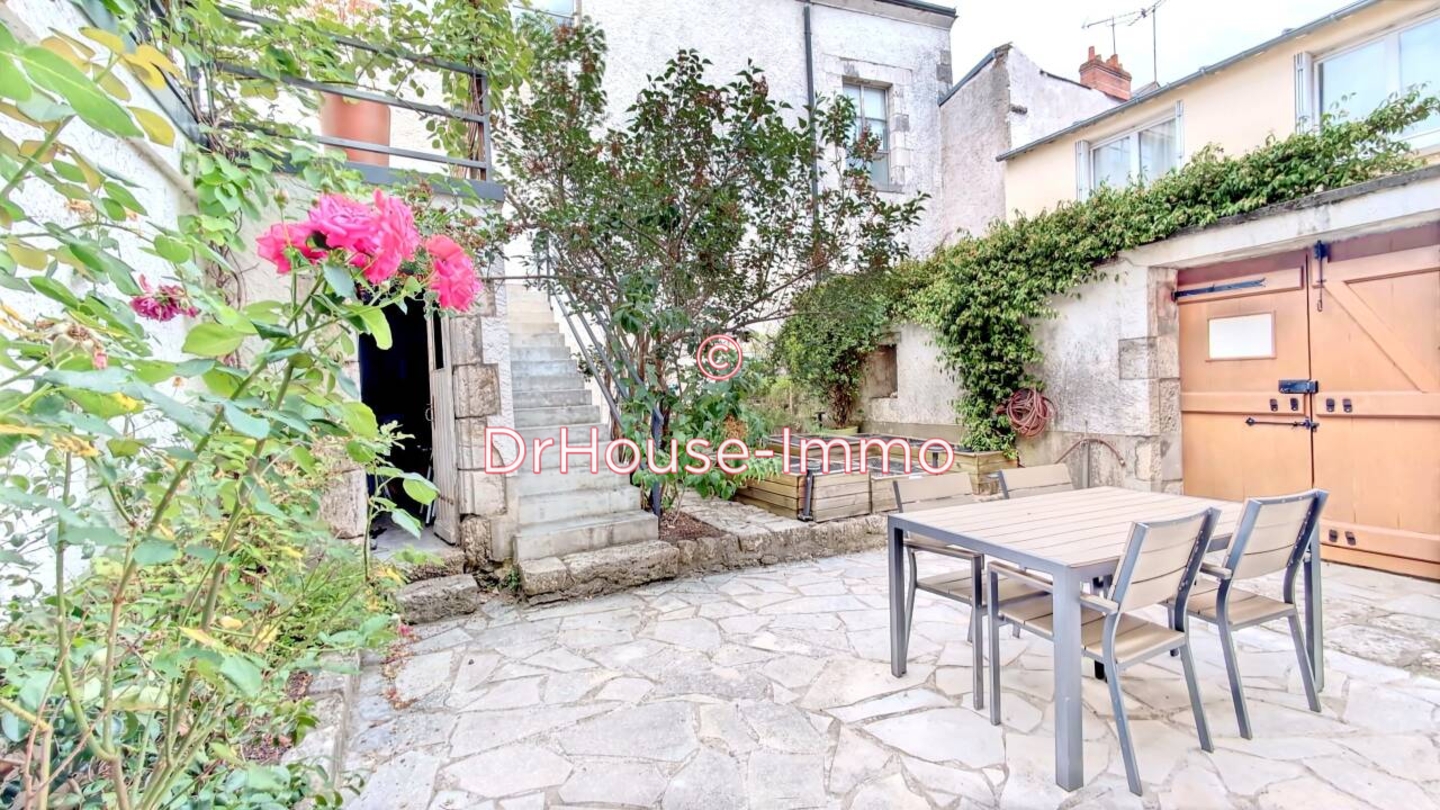 Maison 9 pièces de 270 m² - Meung-sur-Loire (45130)