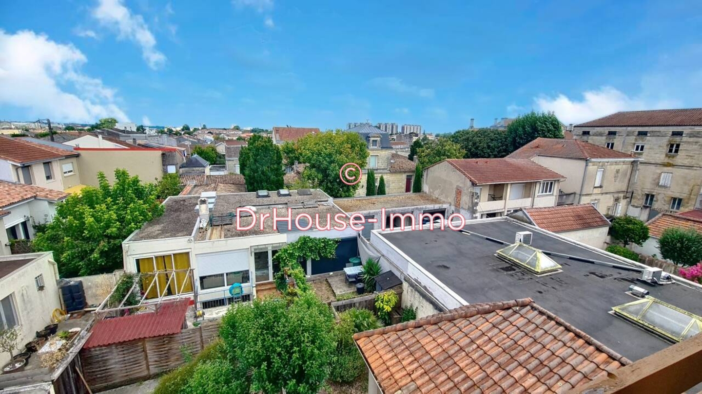 Appartement 3 pièces de 72 m² - Talence (33400)