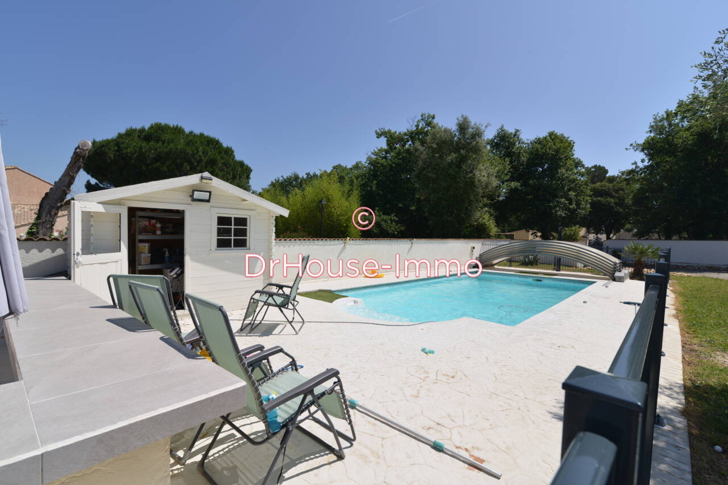 Maison 5 pièces de 122 m² - Saint-Victor-la-Coste (30290)