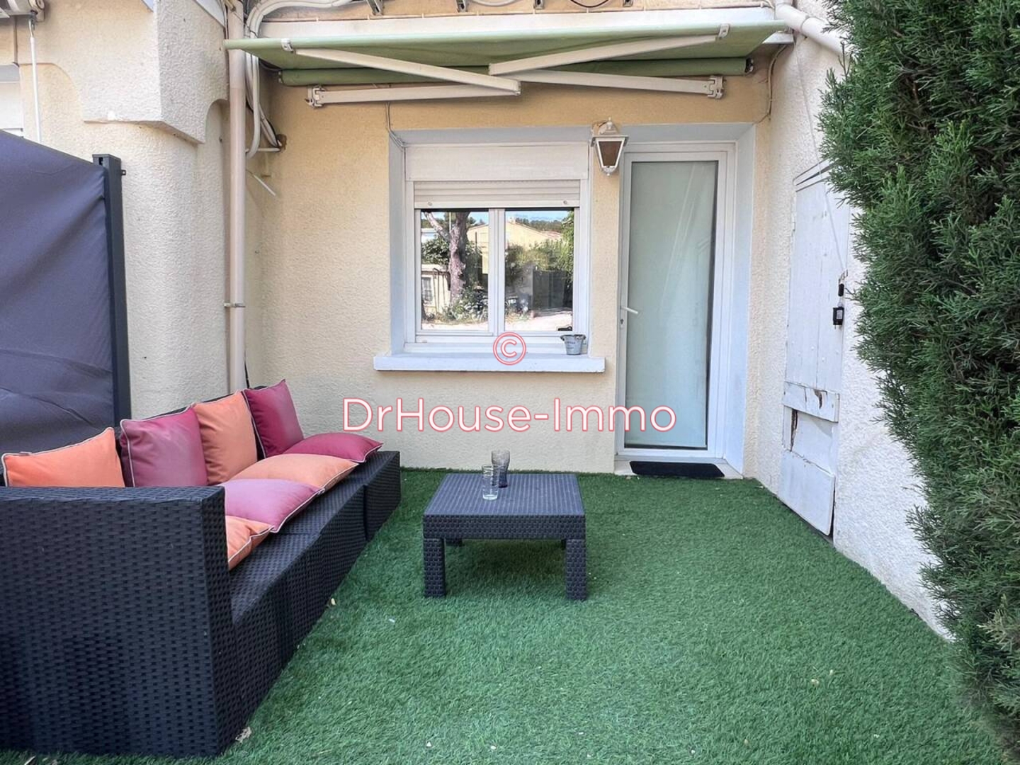 Appartement 2 pièces de 27 m² - La Ciotat (13600)