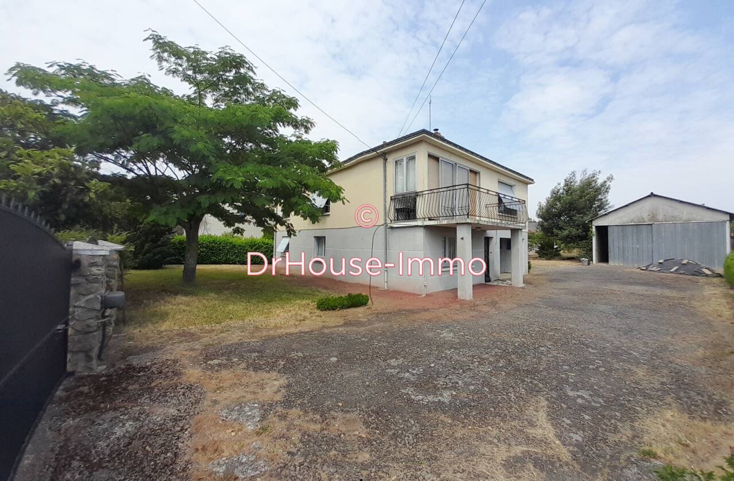 Maison 7 pièces de 136 m² - La Possonnière (49170)