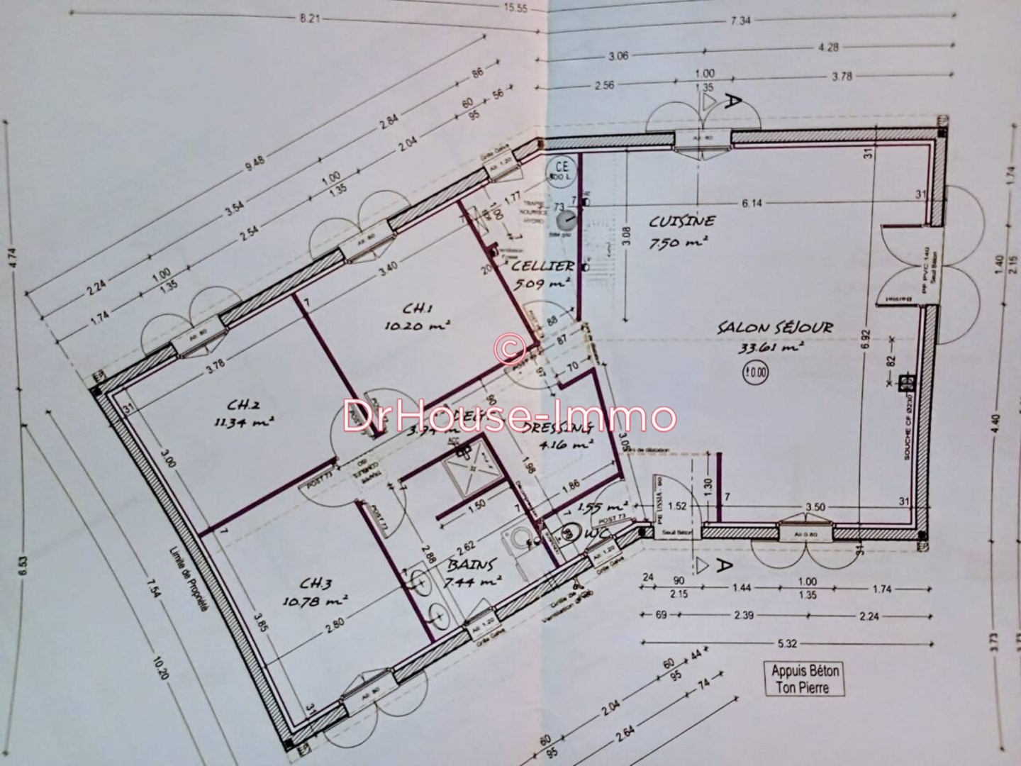 Maison 5 pièces de 97 m² - Sainte-Sévère (16200)