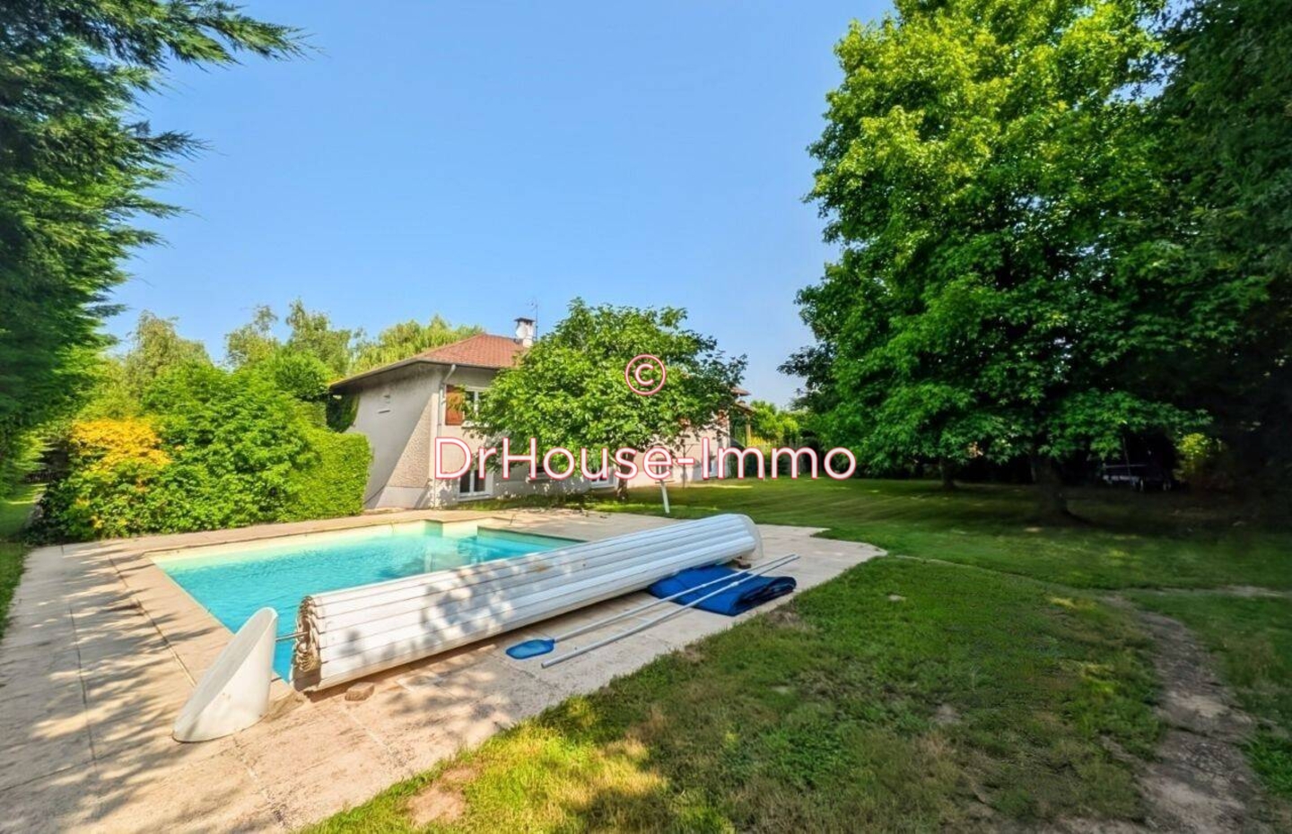 Terrain de 800 m² - Messimy-sur-Saône (01480)