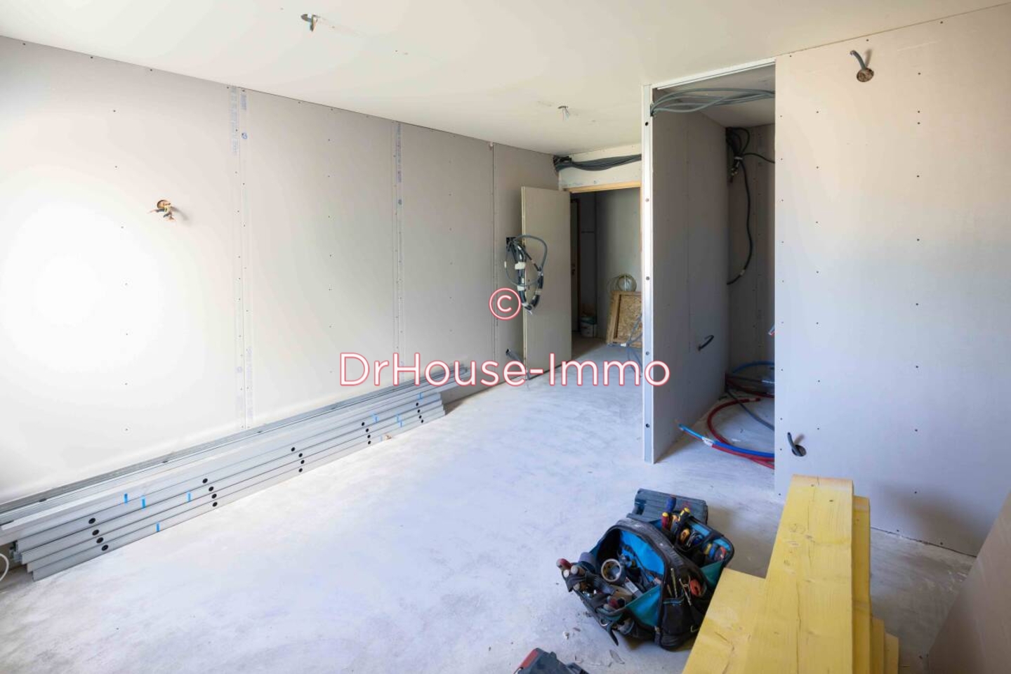 Appartement 3 pièces de 92 m² - Orléans (45000)