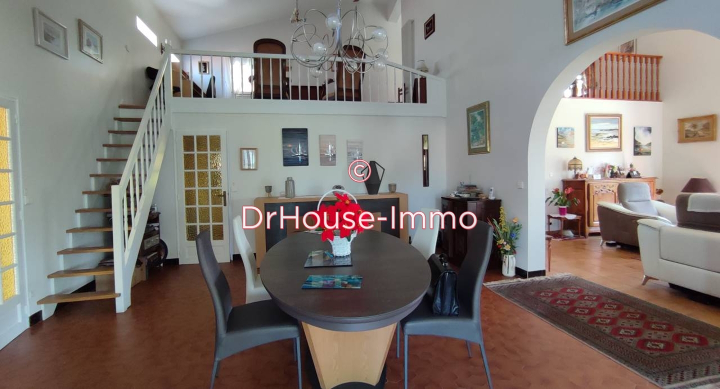 Maison 7 pièces de 196 m² - Pornic (44210)