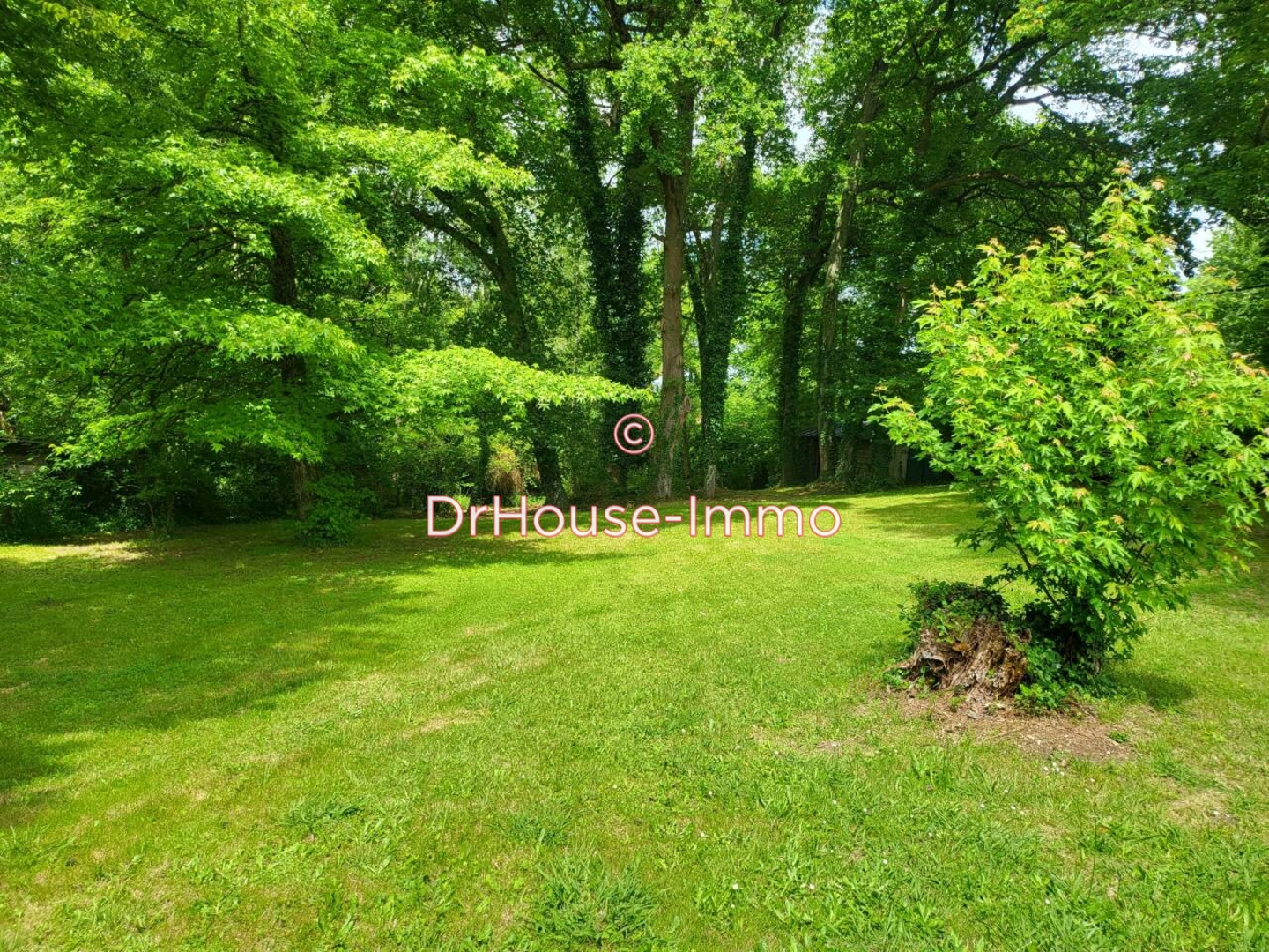 Terrain de 1 800 m² - Sadirac (33670)