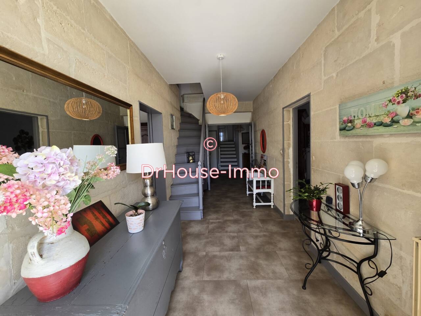 Maison 6 pièces de 272 m² - Cherveux (79410)