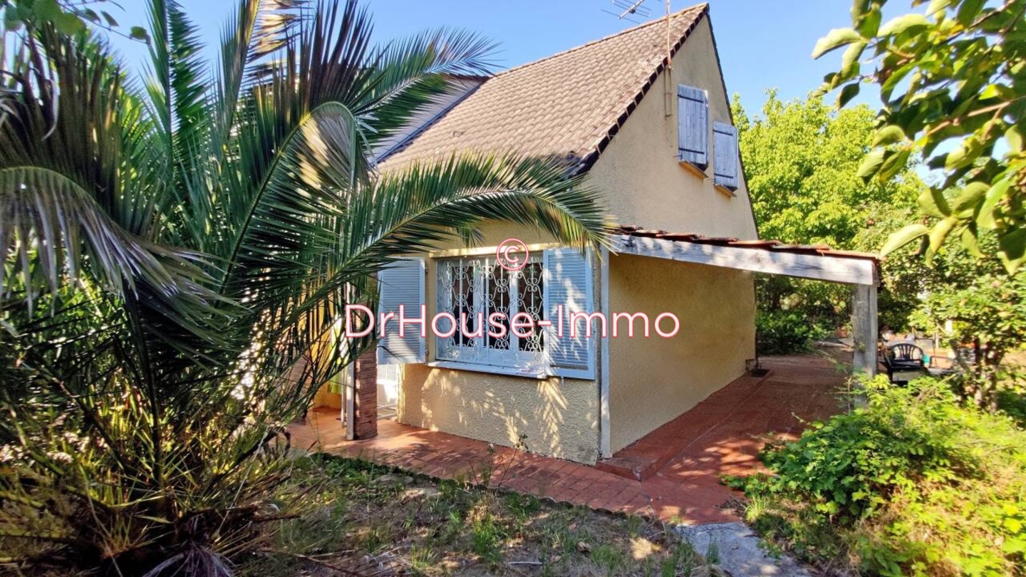 Maison 4 pièces de 89 m² - Ambarès-et-Lagrave (33440)