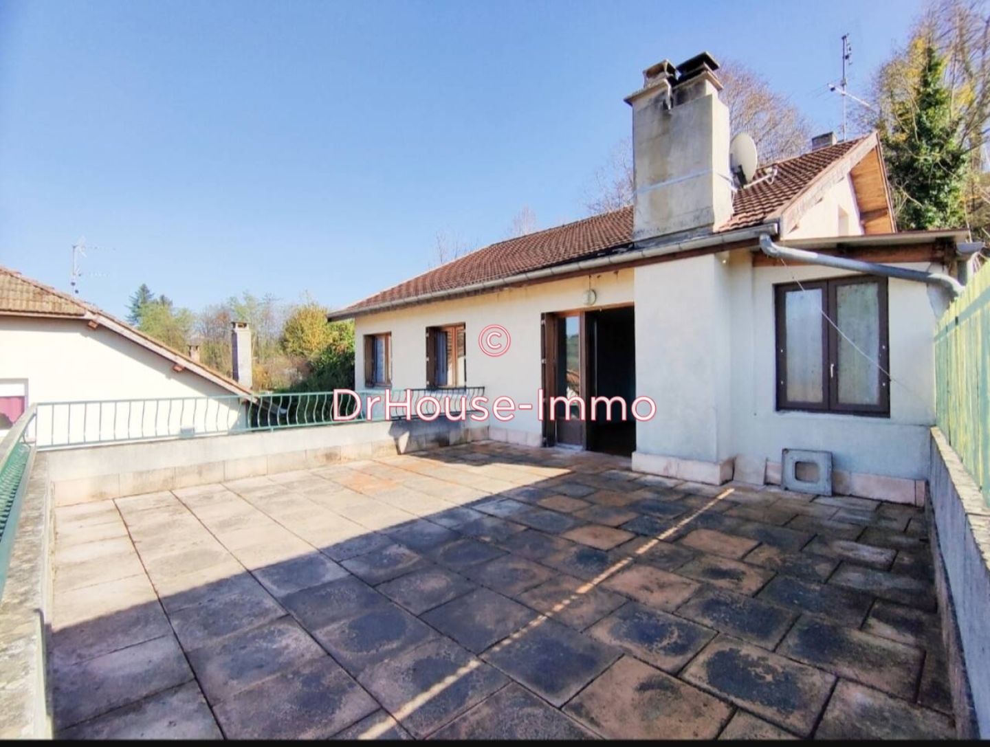 Maison 5 pièces de 147 m² - Saint-Jean-en-Royans (26190)