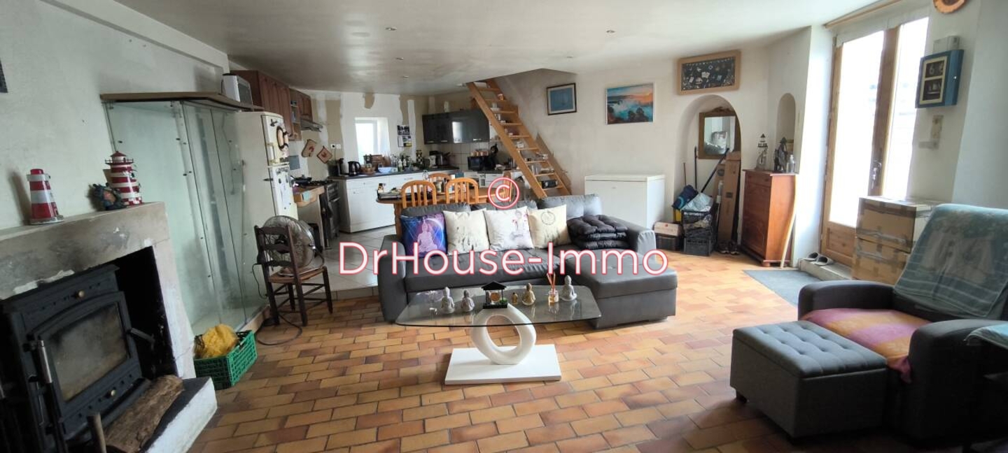 Maison 2 pièces de 65 m² - Hure (33190)