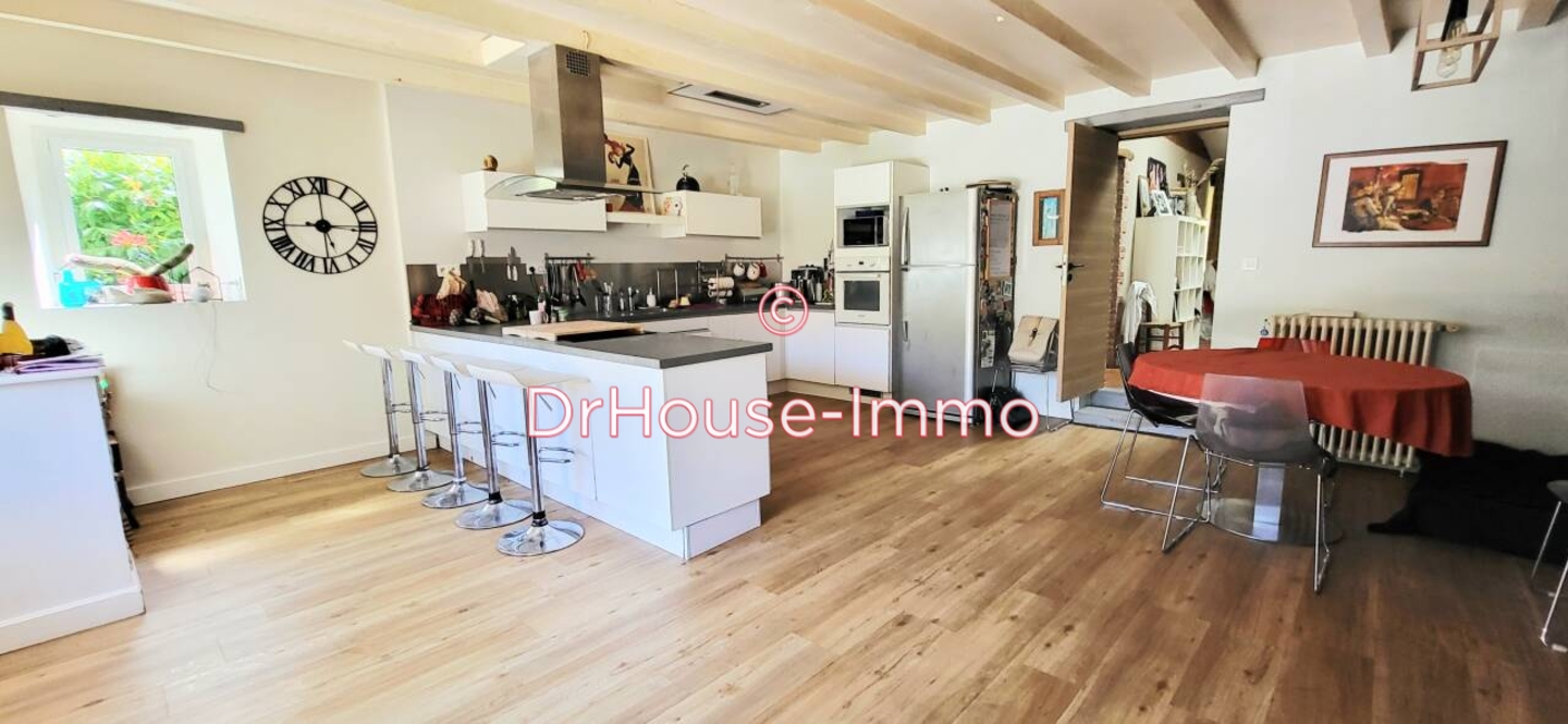 Maison 7 pièces de 218 m² - Aubigny (85430)