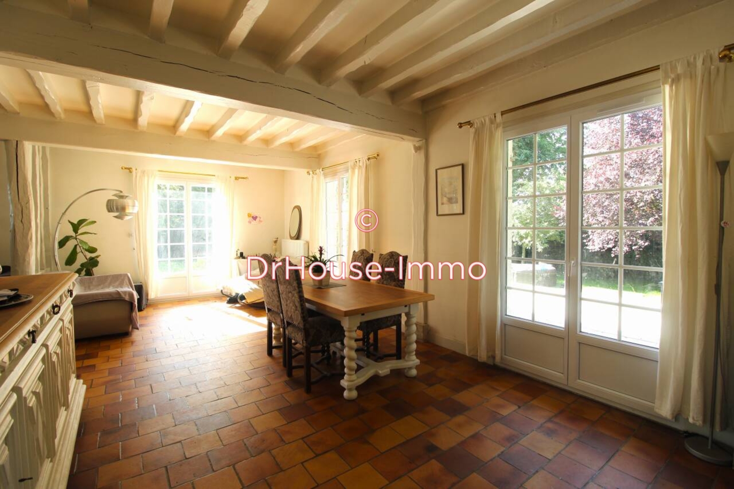 Maison 5 pièces de 147 m² - Saint-Jacques-sur-Darnétal (76160)