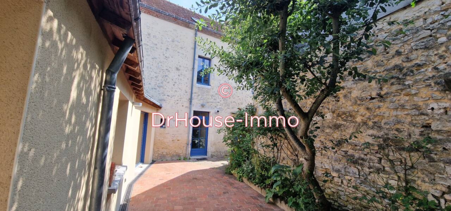 Maison 6 pièces de 202 m² - La Ferté-Bernard (72400)