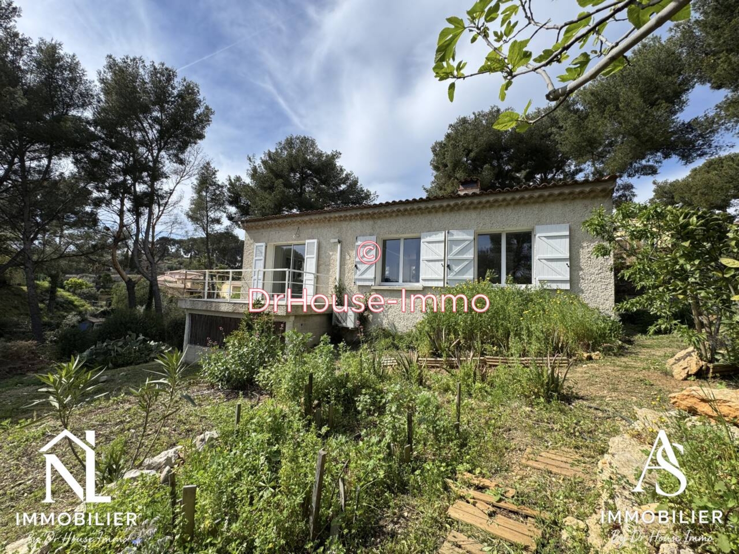 Maison 3 pièces de 94 m² - La Cadière-d'Azur (83740)