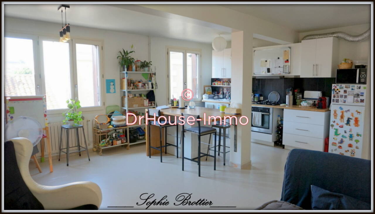 Maison 3 pièces de 90 m² - Poitiers (86000)