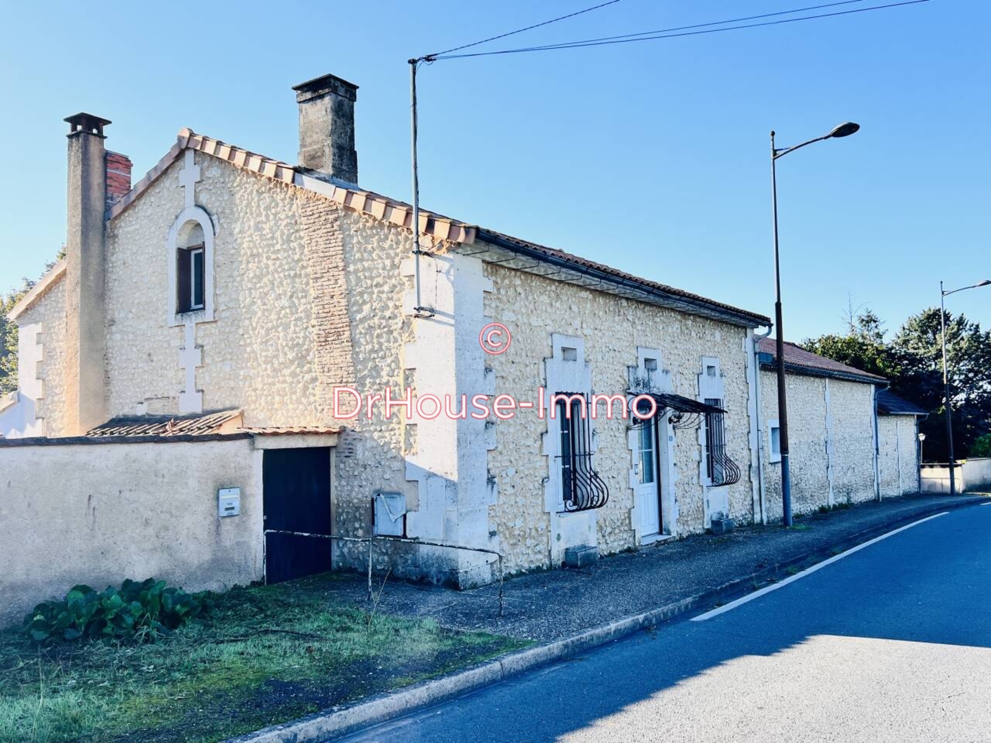 Maison 5 pièces de 132 m² - Ribérac (24600)