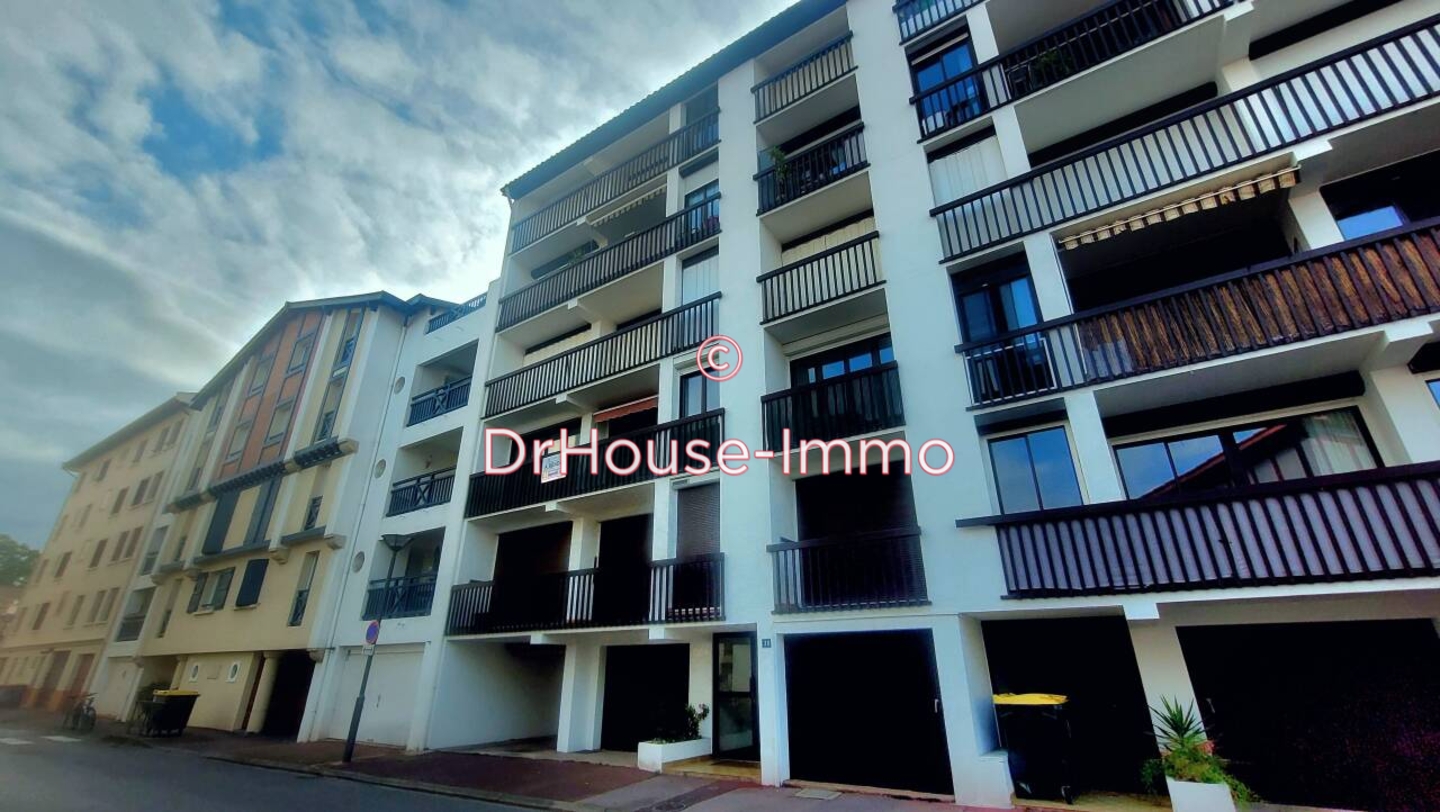 Appartement 3 pièces de 56 m² - Saint-Jean-de-Luz (64500)