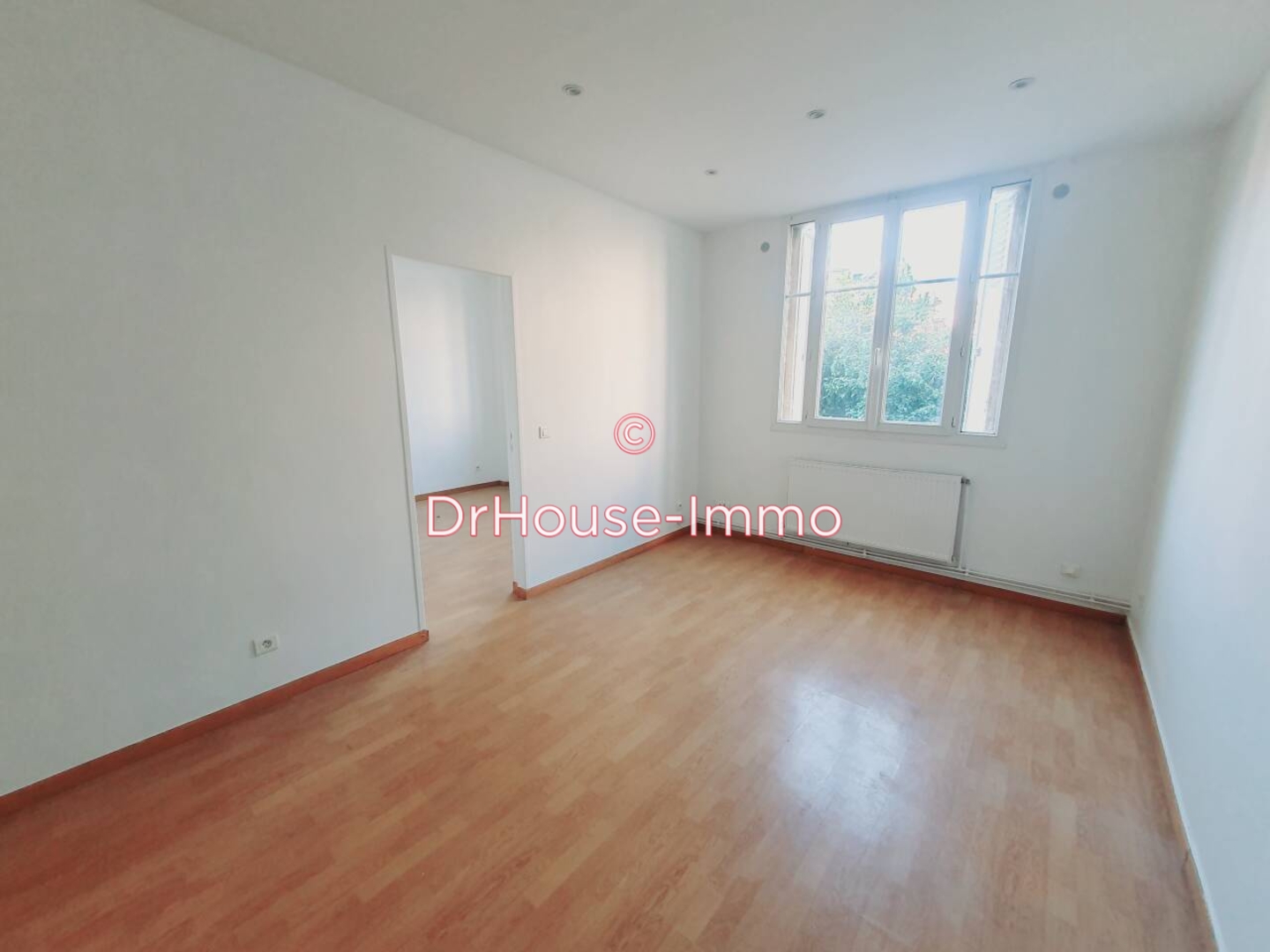 Appartement 2 pièces de 45 m² - Colombes (92700)