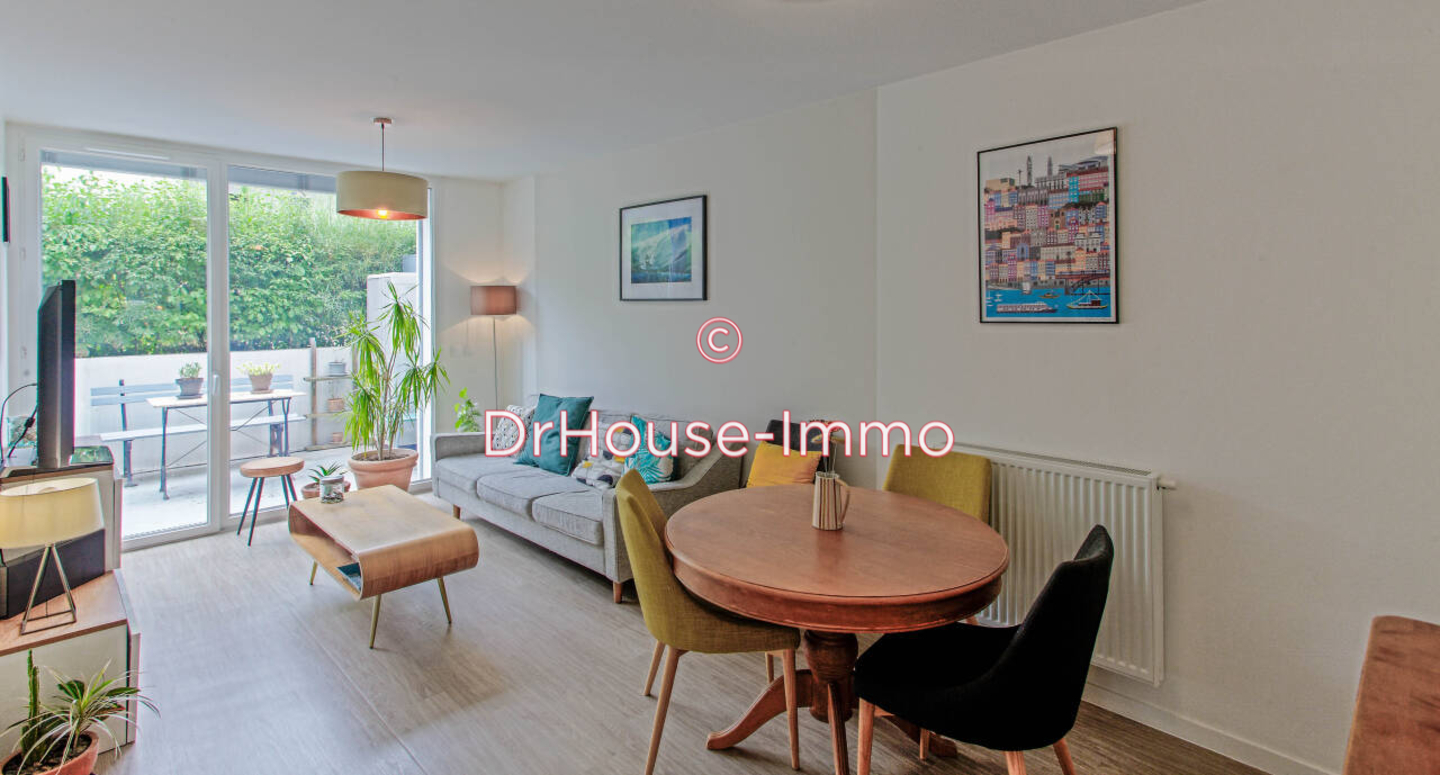 Appartement 4 pièces de 71 m² - Floirac (33270)