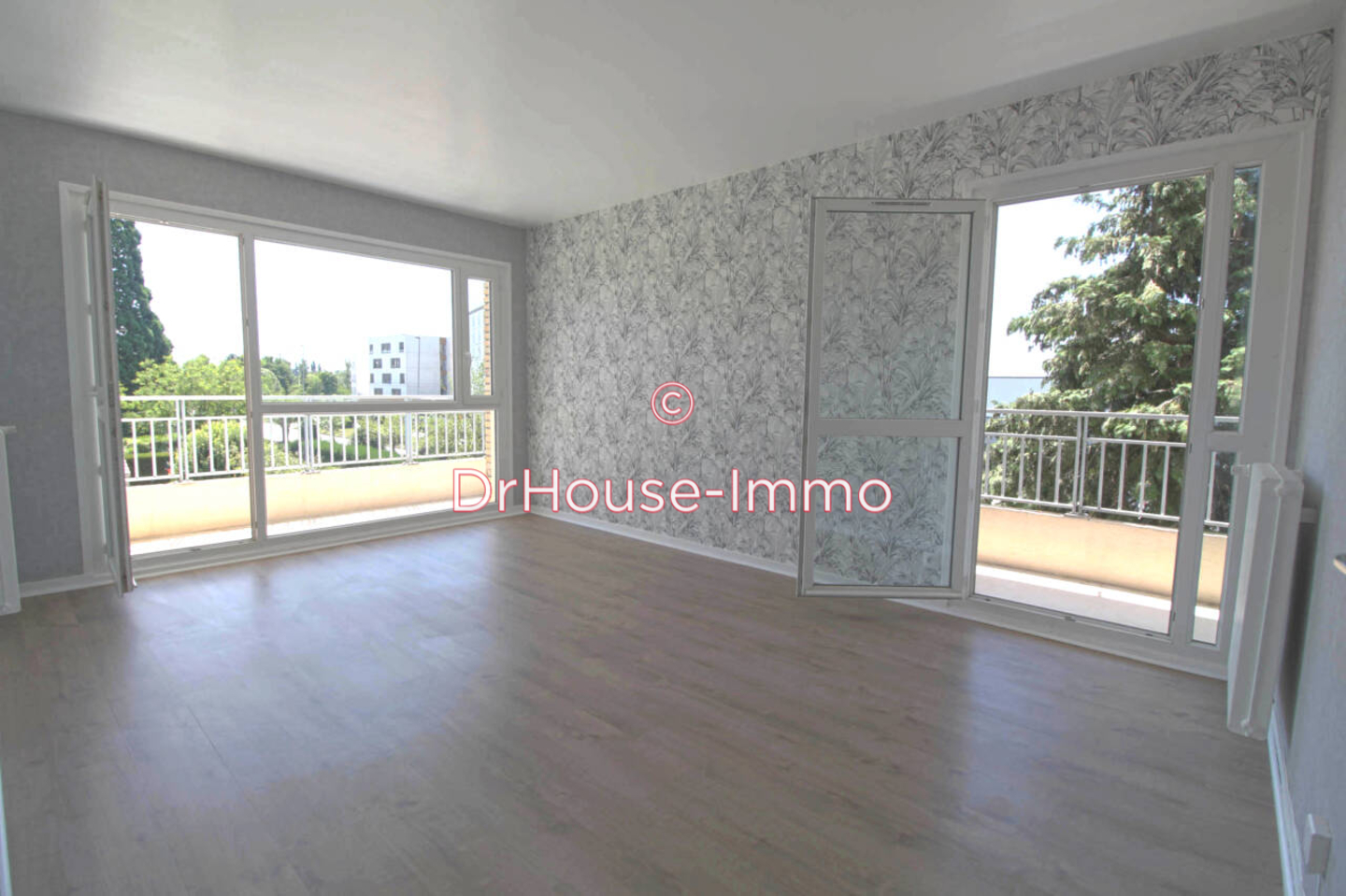 Appartement 2 pièces de 62 m² - Maurepas (78310)