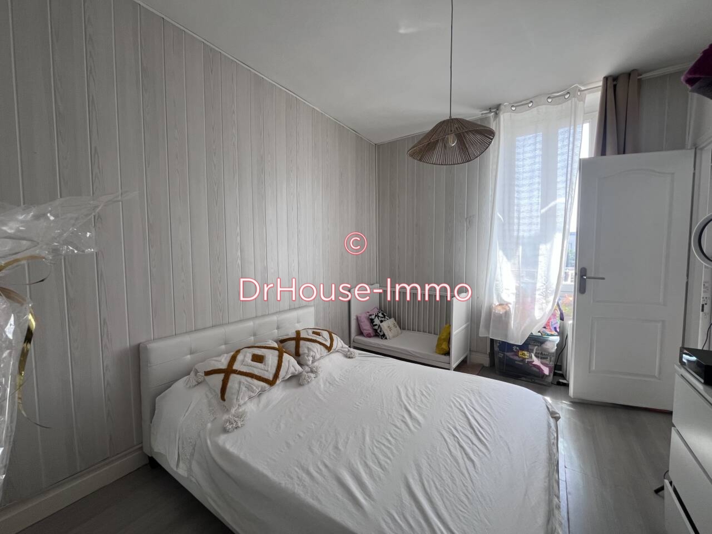 Appartement 2 pièces de 30 m² - Marseille (13010)