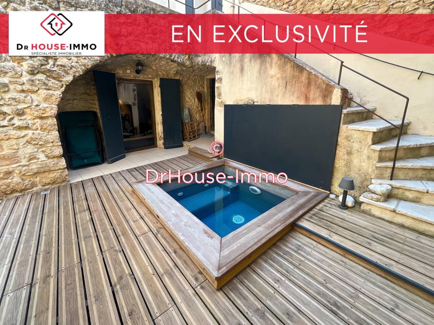 Maison 6 pièces de 175 m² - Sainte-Anastasie (30190)