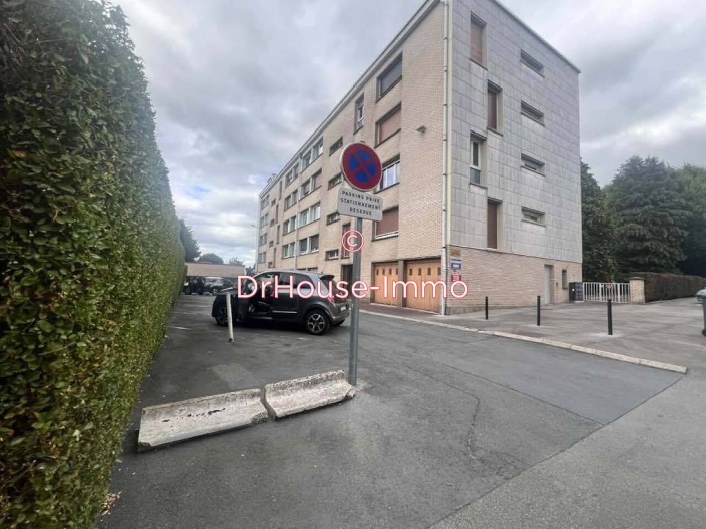 Appartement 6 pièces de 82 m² - Valenciennes (59300)