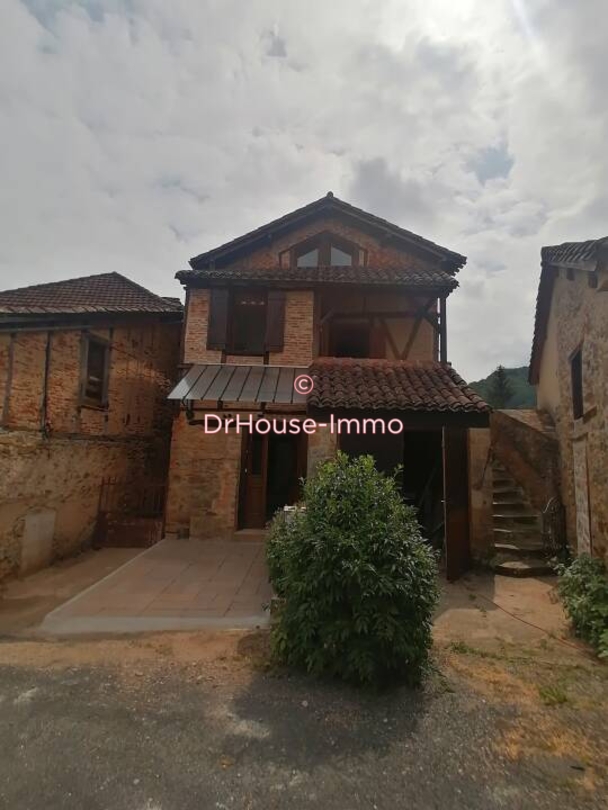 Maison 5 pièces de 112 m² - Saint-Céré (46400)