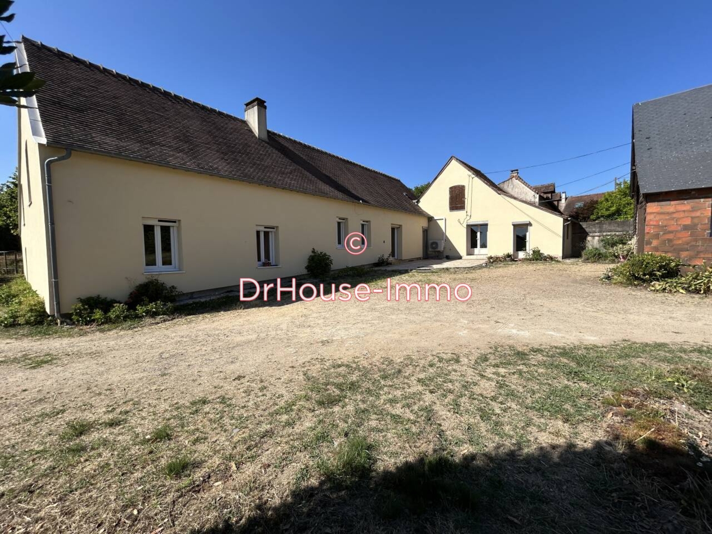 Maison 4 pièces de 89 m² - Écommoy (72220)