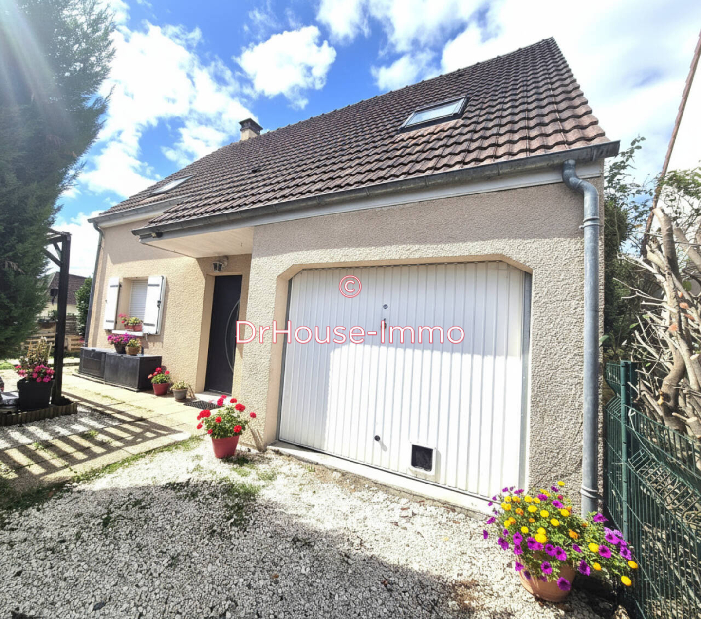 Maison 5 pièces de 92 m² - Crécy-la-Chapelle (77580)