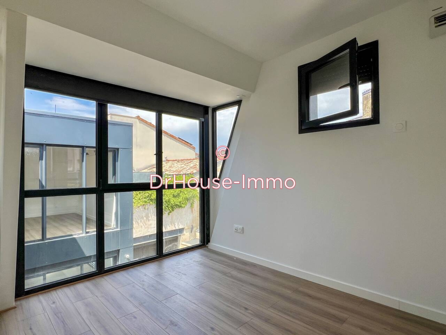 Maison 5 pièces de 144 m² - Bordeaux (33000)