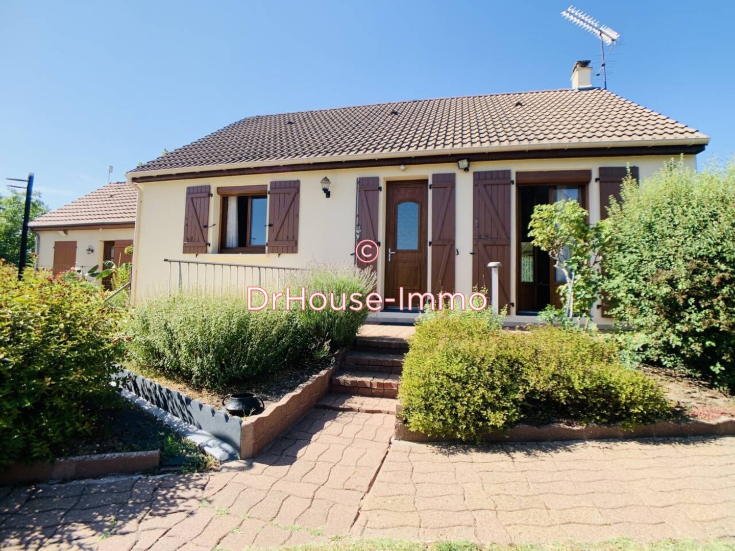 Maison 7 pièces de 130 m² - Villemandeur (45700)