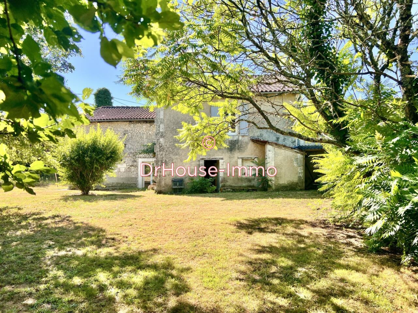 Maison 6 pièces de 155 m² - Allemans (24600)