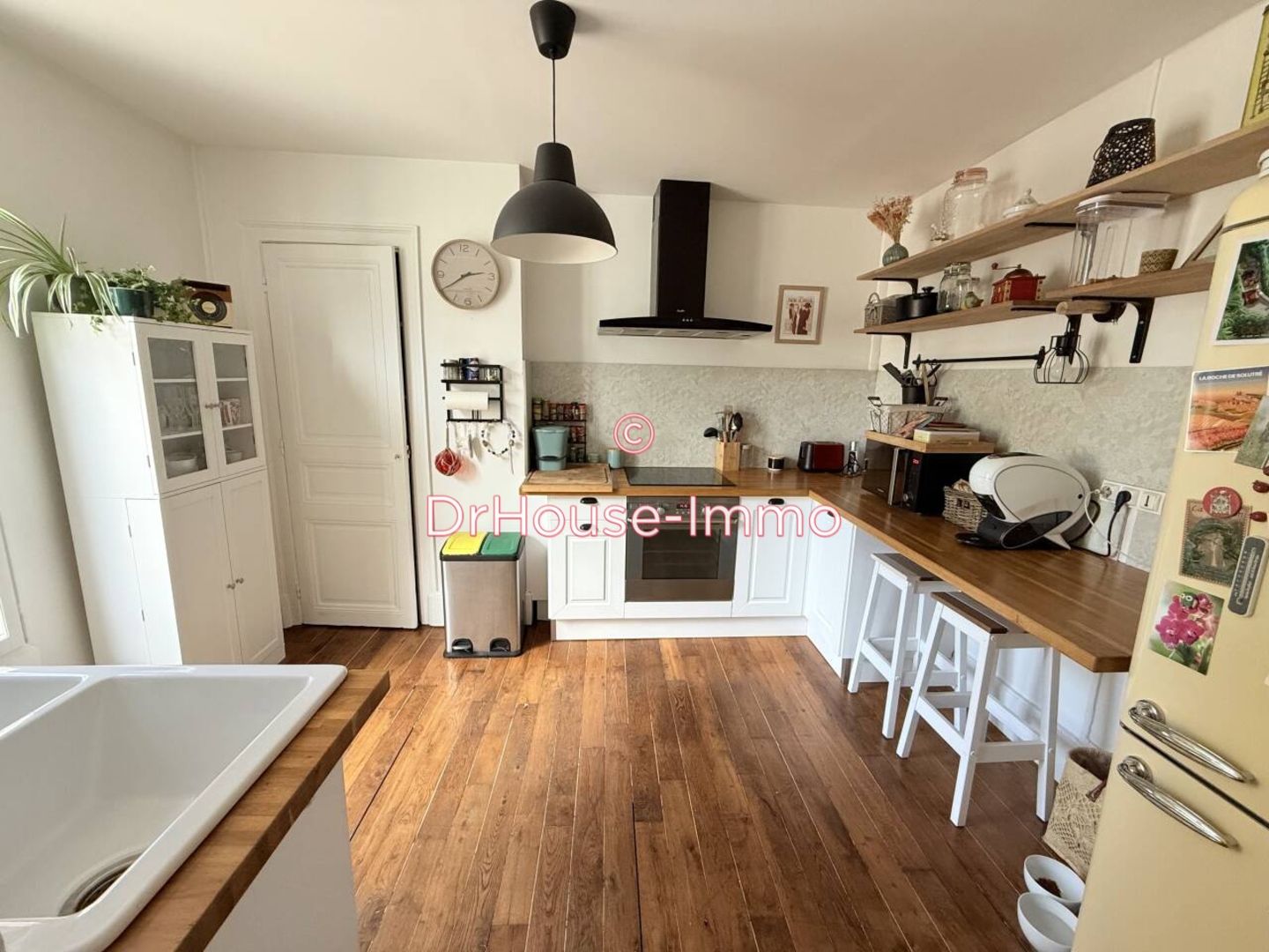 Appartement 3 pièces de 82 m² - Troyes (10000)