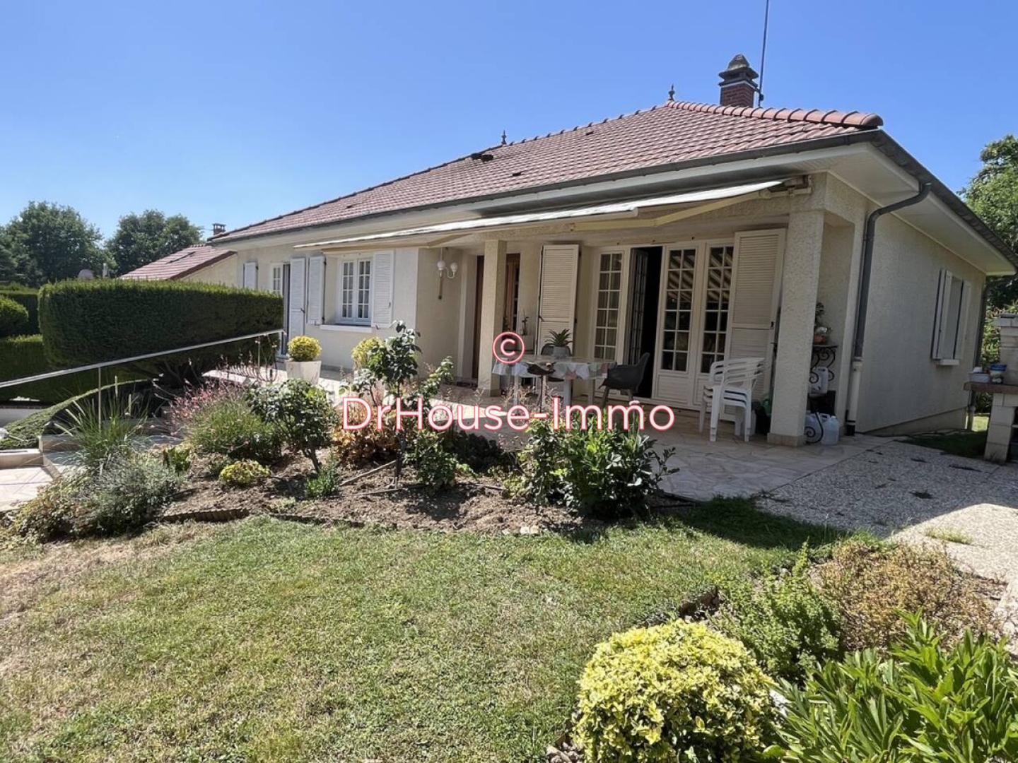 Maison 5 pièces de 107 m² - Lavau (10150)