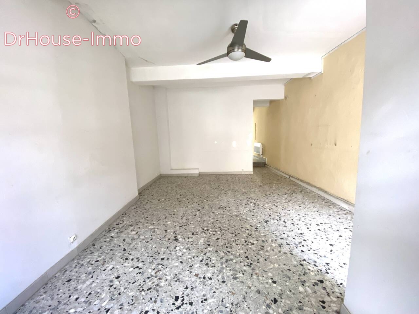Photo 2 : Vente Maison 4 pièces Aigues-Mortes 99 m²