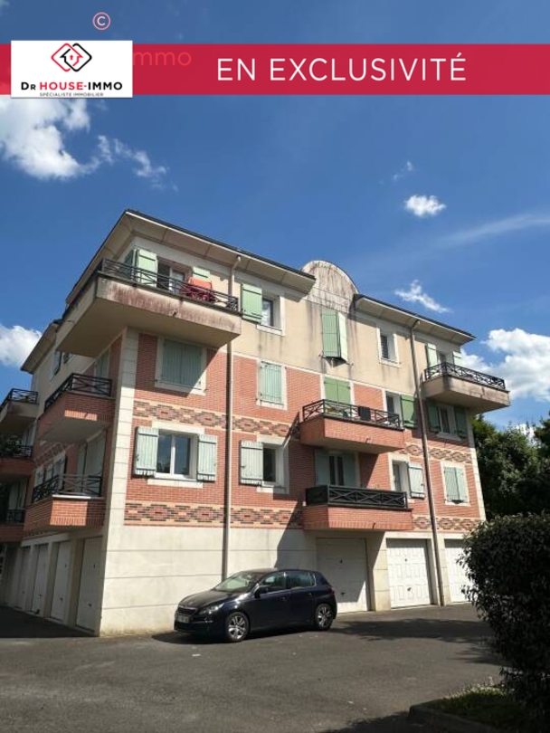 Photo 1 : Vente Appartement 2 pièces Savigny-le-Temple 45 m²
