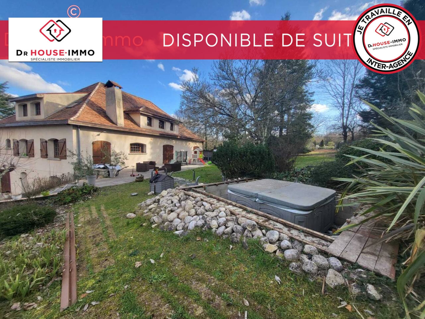 Photo 2 : Vente Maison 8 pièces Saint-Laurent-d'Arce 411 m²