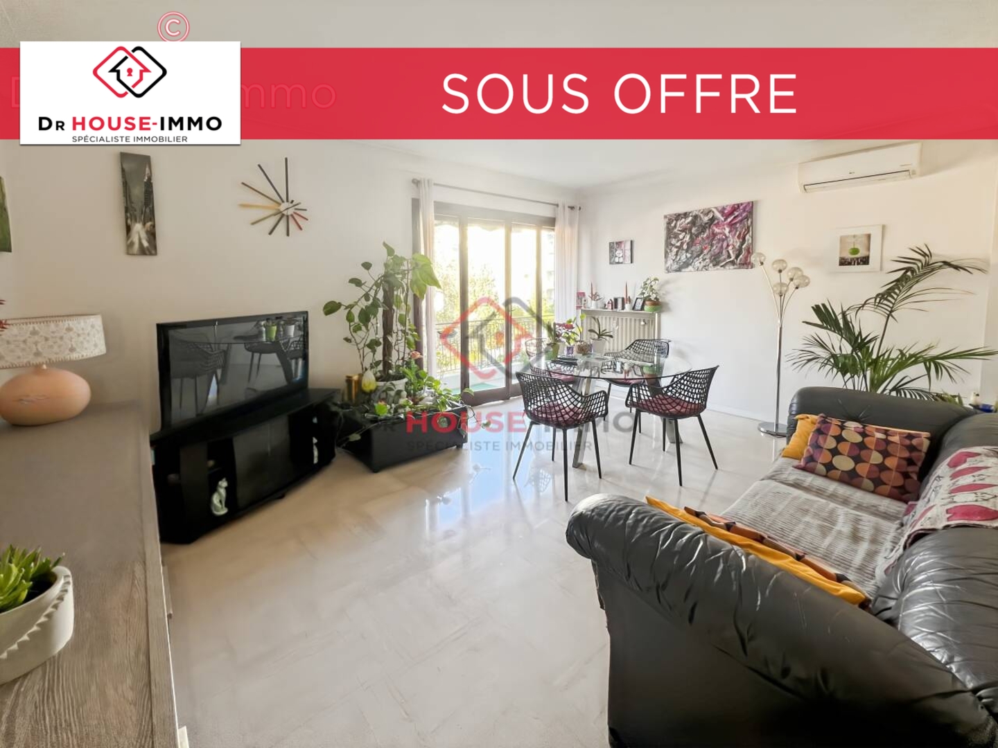 Photo 2 : Vente Appartement 2 pièces Nice 54 m²